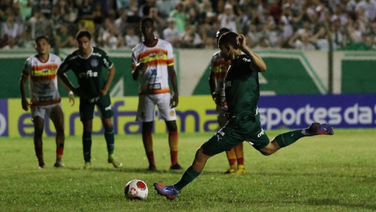 Copinha 2023: Palmeiras e Corinthians estreiam com vitória