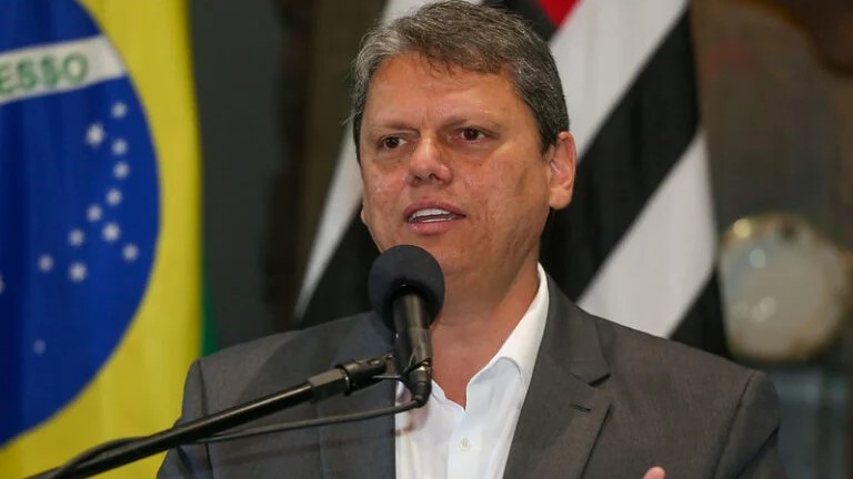 Tarcísio, sobre o governo Lula: ‘Lua de mel tem dia e hora para acabar’
