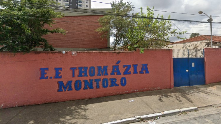Adolescente mata professora e deixa 5 feridos após ataque com faca em escola de São Paulo