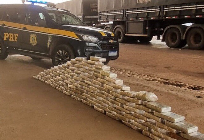 Caminhoneiro é preso com mais de 110 quilos de cocaína em Mato Grosso